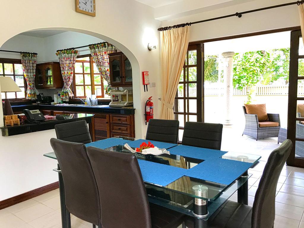 Villa Saint Sauveur Baie Sainte Anne Ngoại thất bức ảnh